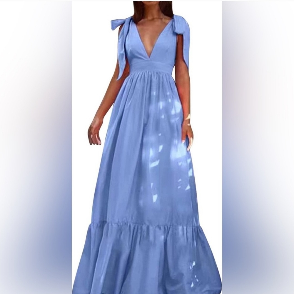 Elegant Blue Maxi Dress